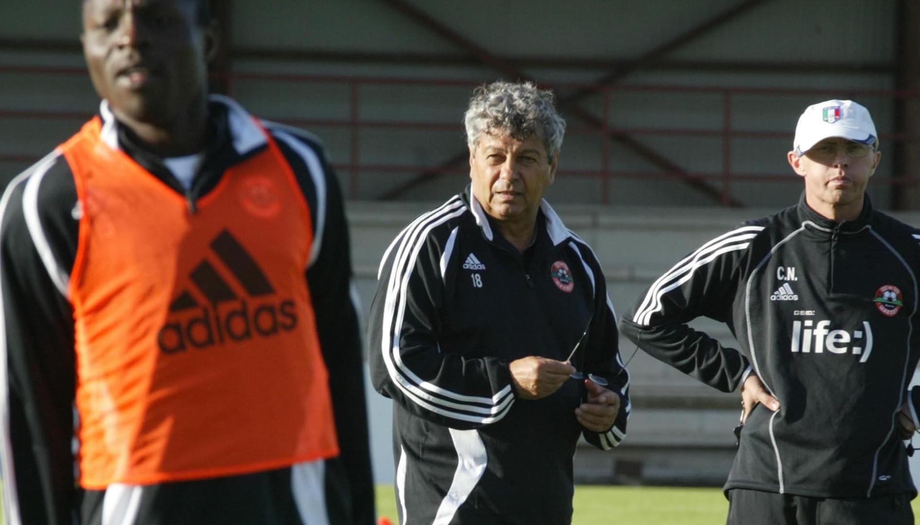 Mircea Lucescu, en un entrenamiento en Tajonar en 2006, cuando dirigía al Shakthar Donestk
