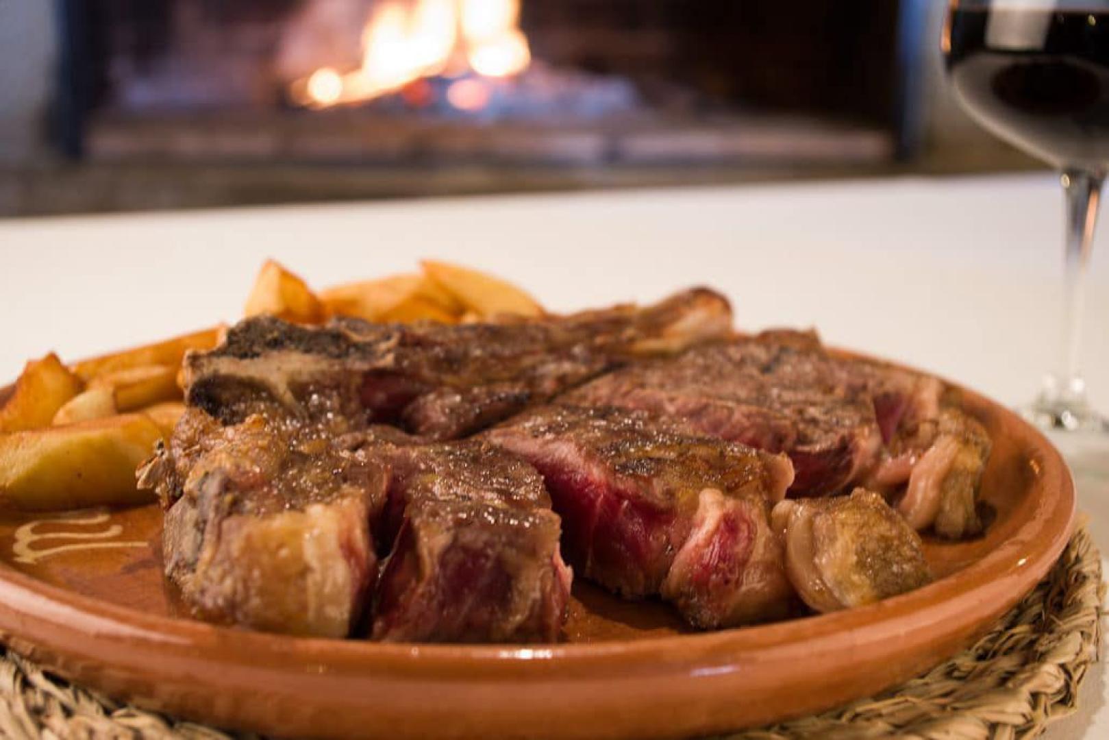 En Mesón las Torres la carne no solo se cocina, se respeta y se eleva a su máxima expresión