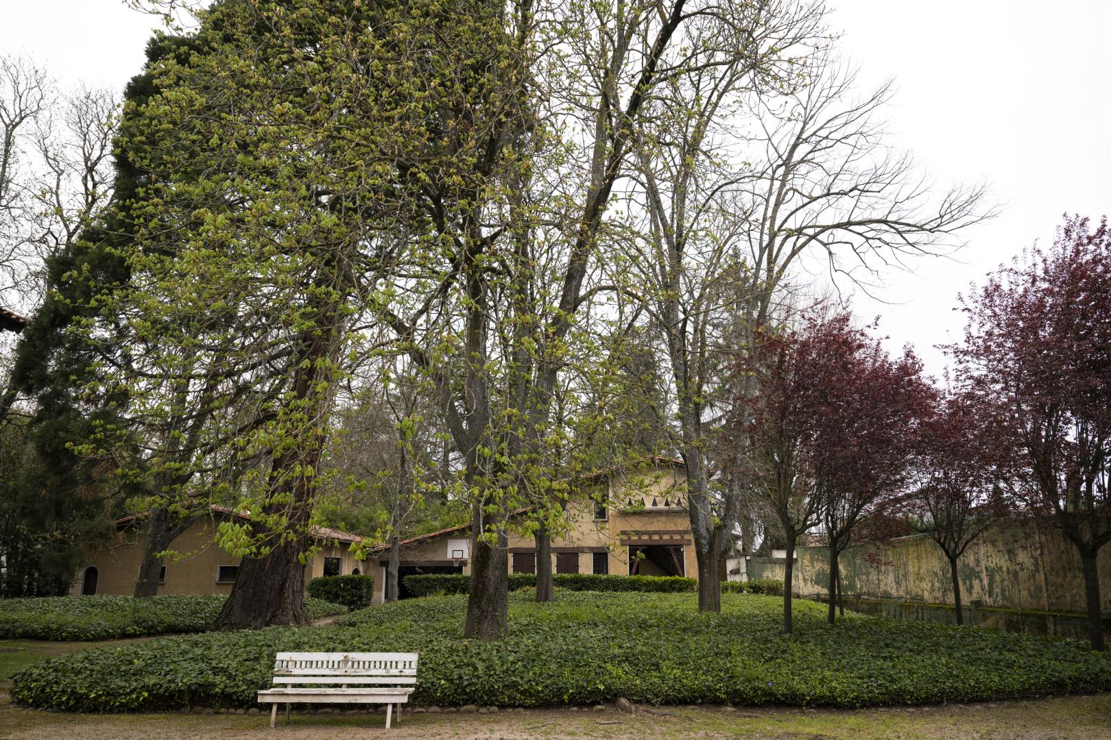 *A: Irati Aizpurua San Román *F: 30-03-26 *T: Entrevista con Joaquin Ausejo, propietario. Van a hacer un hotel. *L: Villa Adriana, Beloso Alto.
