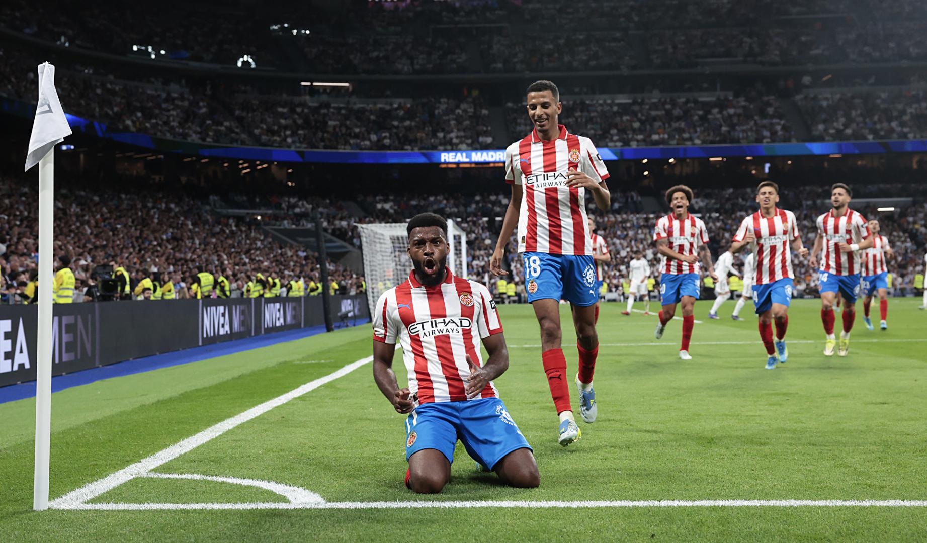 El centrocampista del Girona Thomas Lemar celebra el gol que puso el empate en el marcador