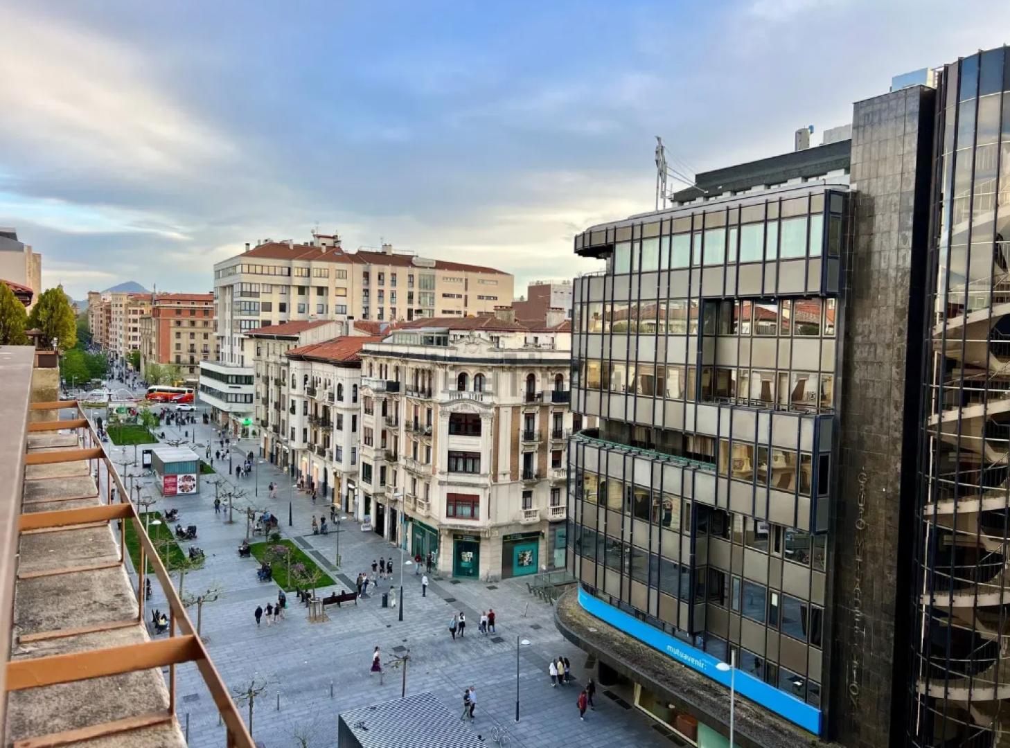 Vista desde el ático sobre la avenida Carlos III
