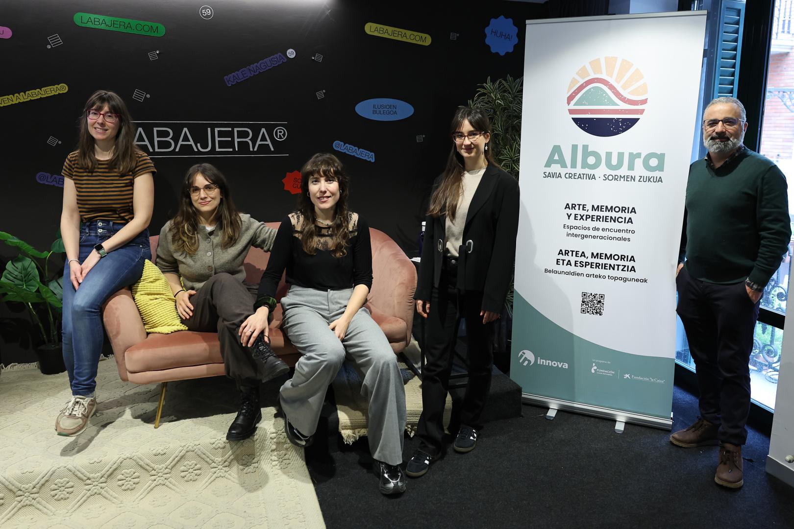 Instantánea de presentación del proyecto de mediación artística Albura Savia Creativa-Sorme Zukua.