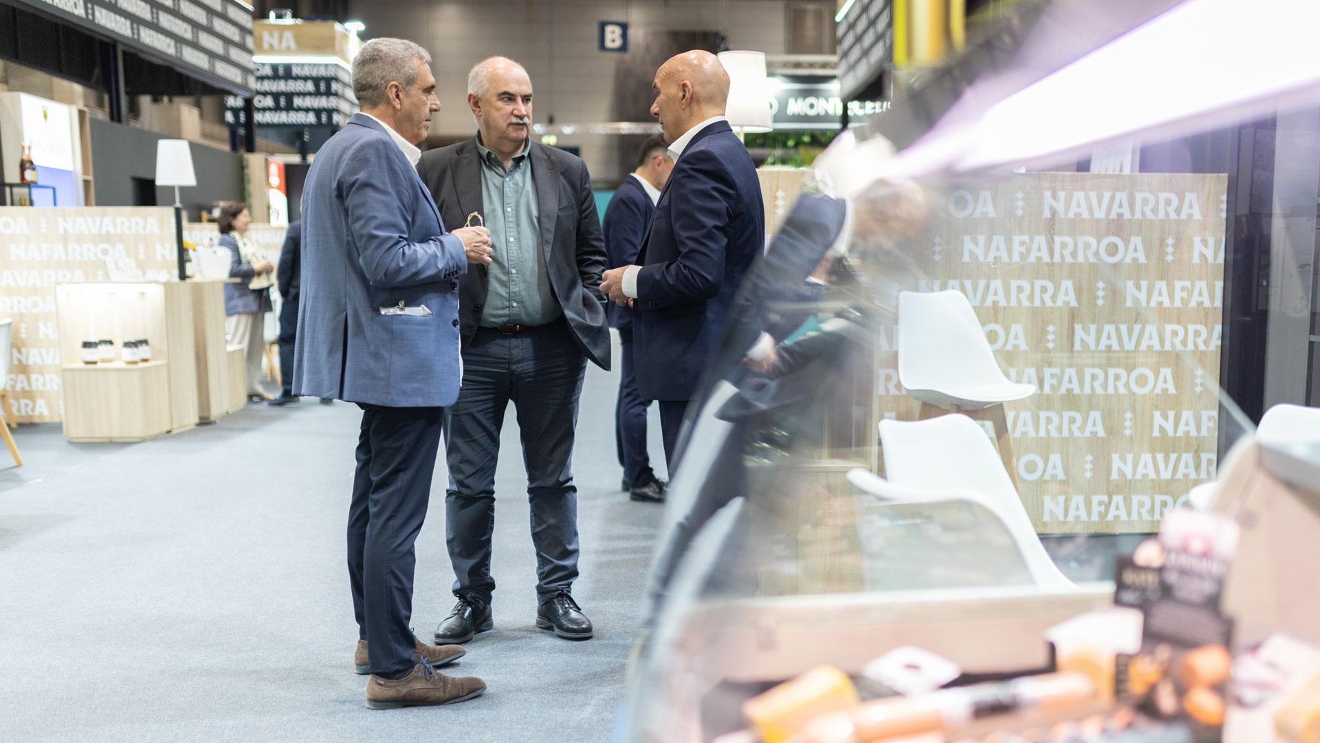 Un momento de la visita del consejero Aierdi al Salón Gourmets, que se celebra hasta el próximo jueves