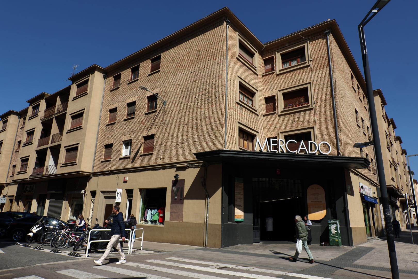 *A: JOSE CARLOS CORDOVILLA *F: 24-03-2026 *P: *L: PAMPLONA *T: MERCADO DEL SEGUNDO ENSANCHE