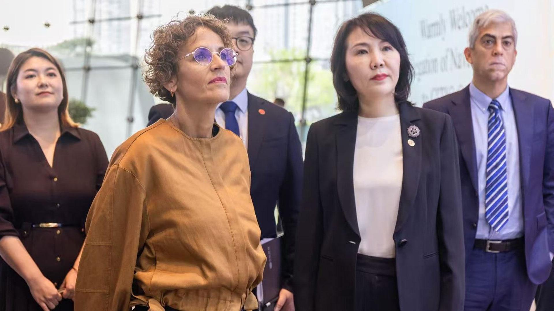 Vídeo de la visita de la presidenta Chivite a la empresa de inversión china CITIC en Pekín