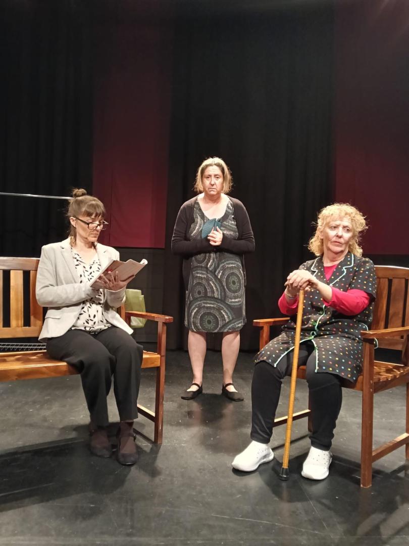 Desde la izq.: Olatz Jiménez, Pili Irisarri y Lola Jiménez