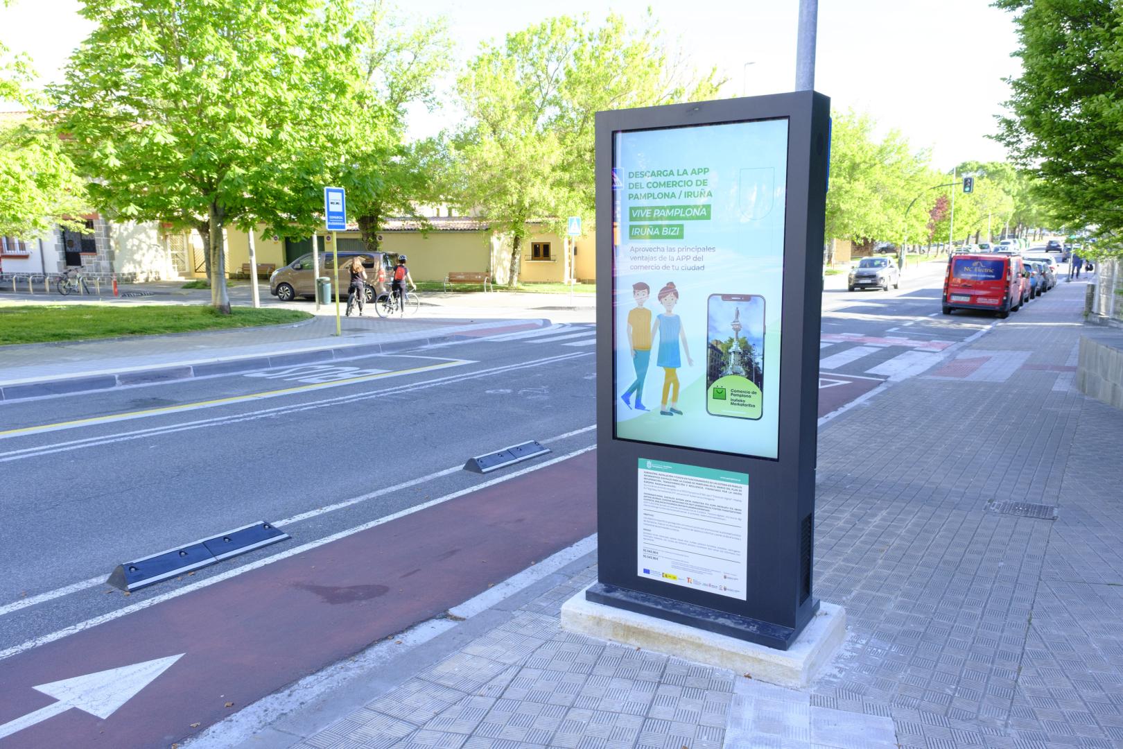 Los paneles tienen como función contribuir a la promoción turística de Pamplona y a la difusión de información turística de interés