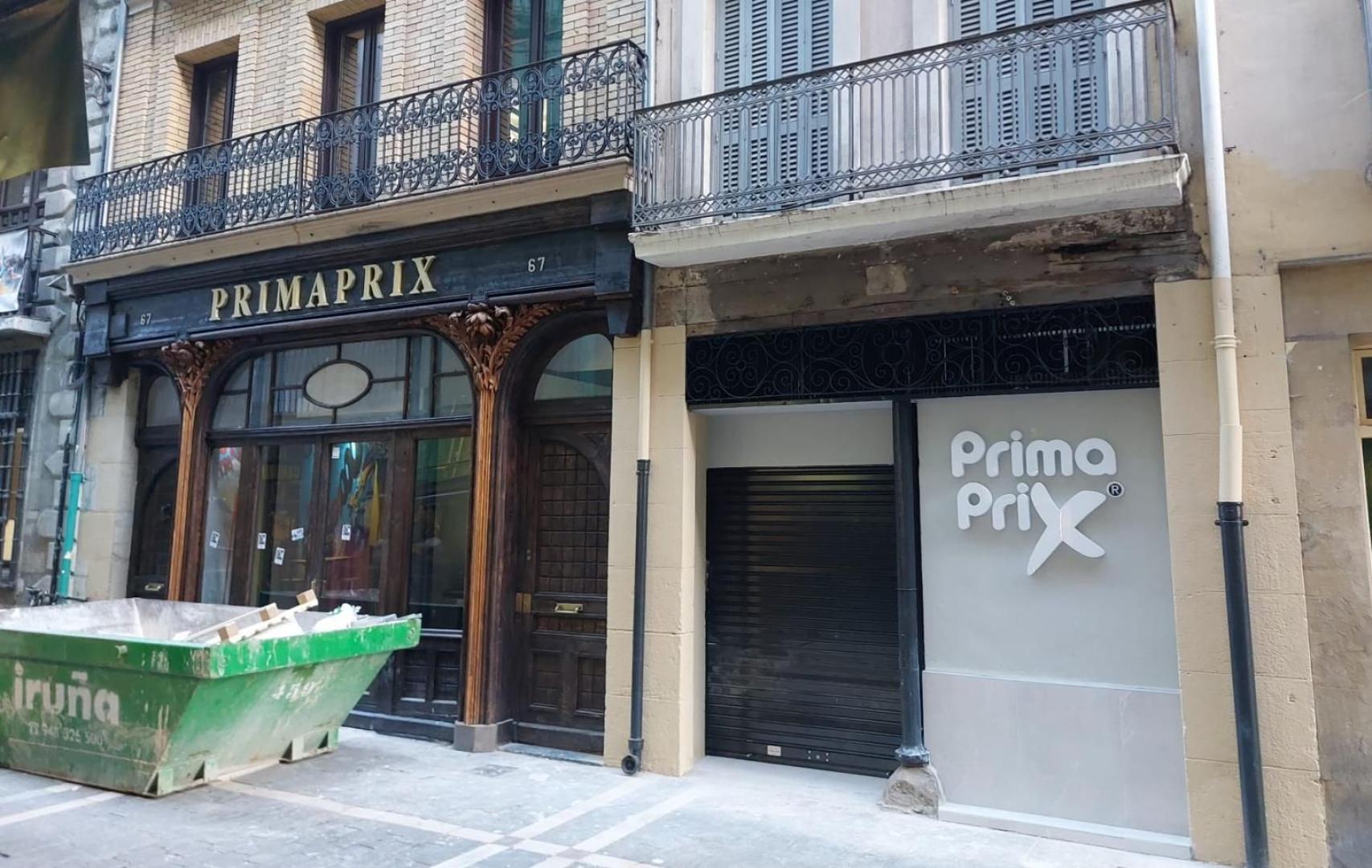 El supermercado Primaprix de la calle Mayor de Pamplona, en el Casco Antiguo
