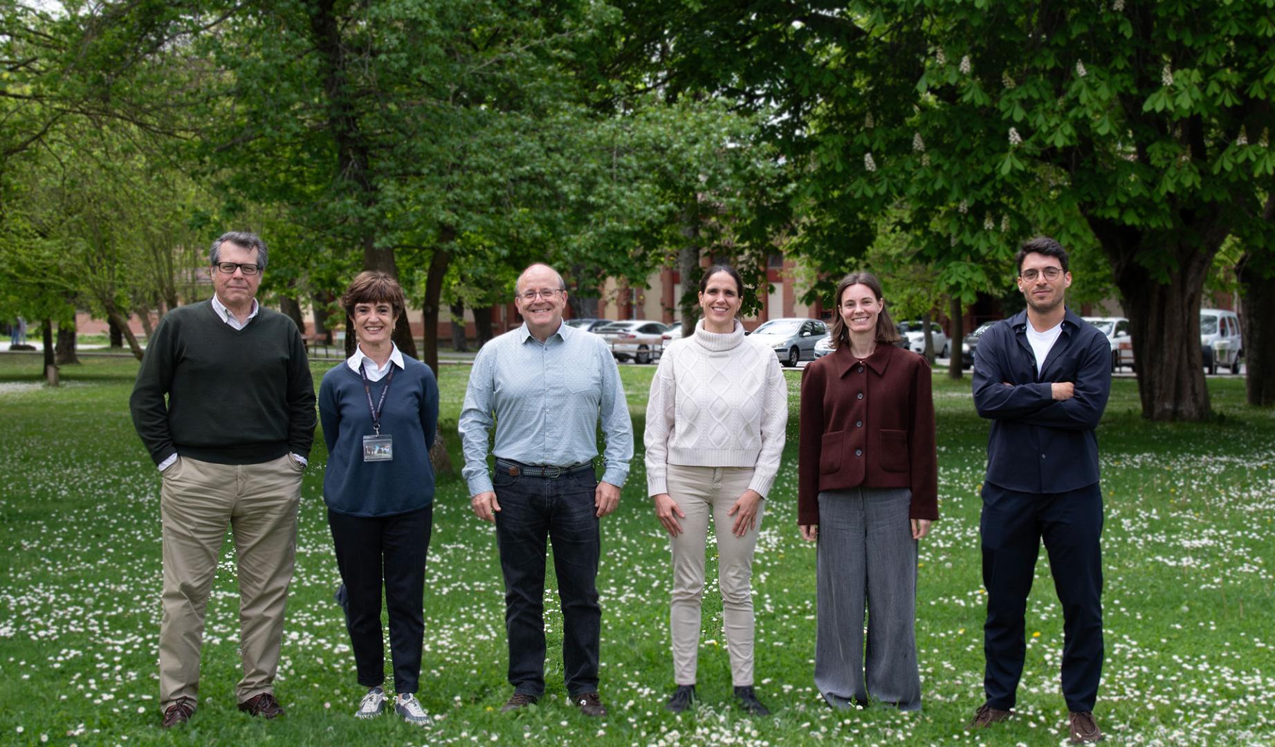 De izda. a dcha.: Matías Ávila (CIMA), Carmen Berasáin (CIMA), Jesús Urman (HUN), María Rullán (HUN-HRS), María Arechederra (CIMA), Javier Rández Garbayo (HUN-Navarrabiomed).