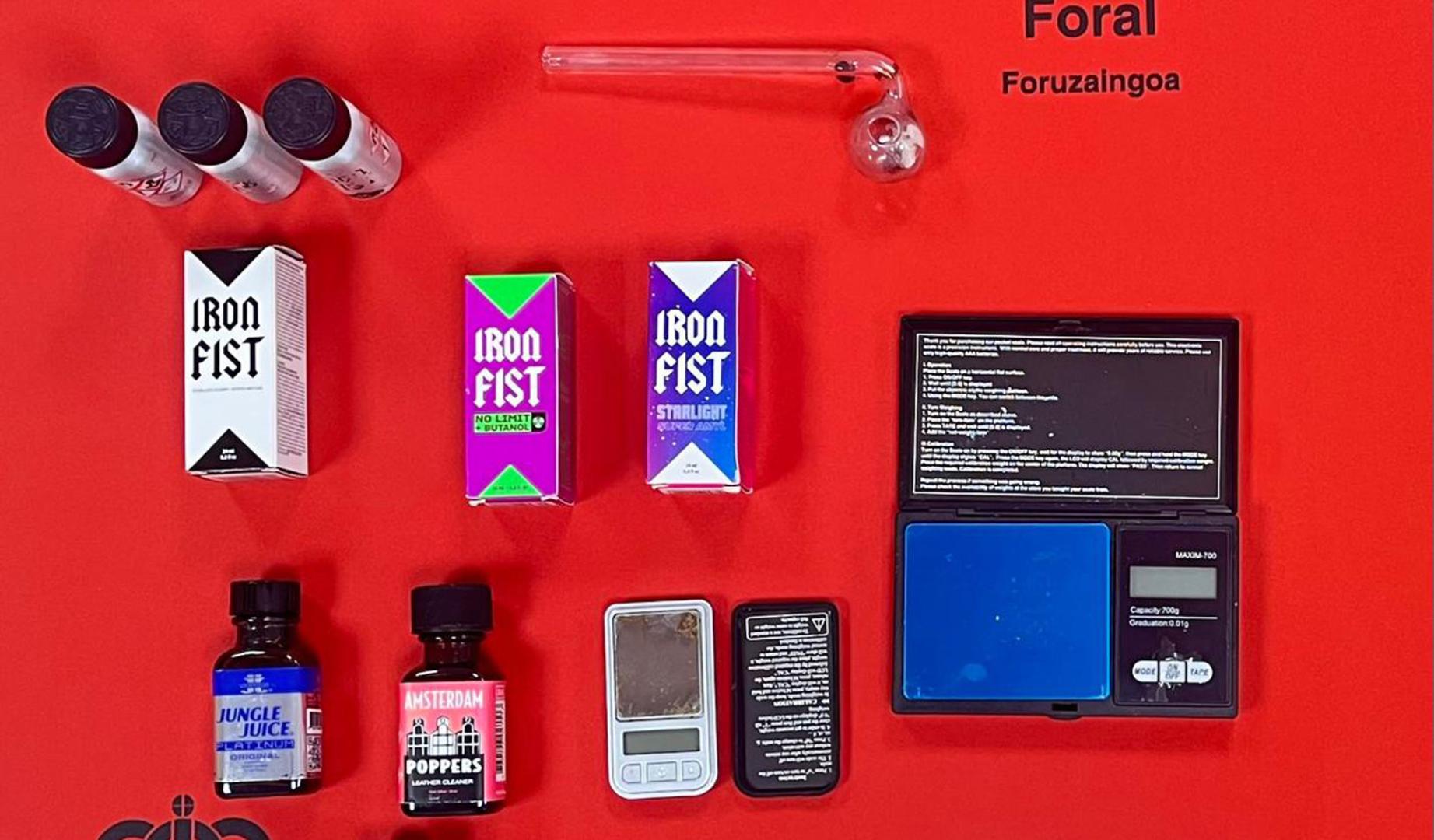 Detalle de las sustancias intervenidas por la Policía Foral en el vehículo