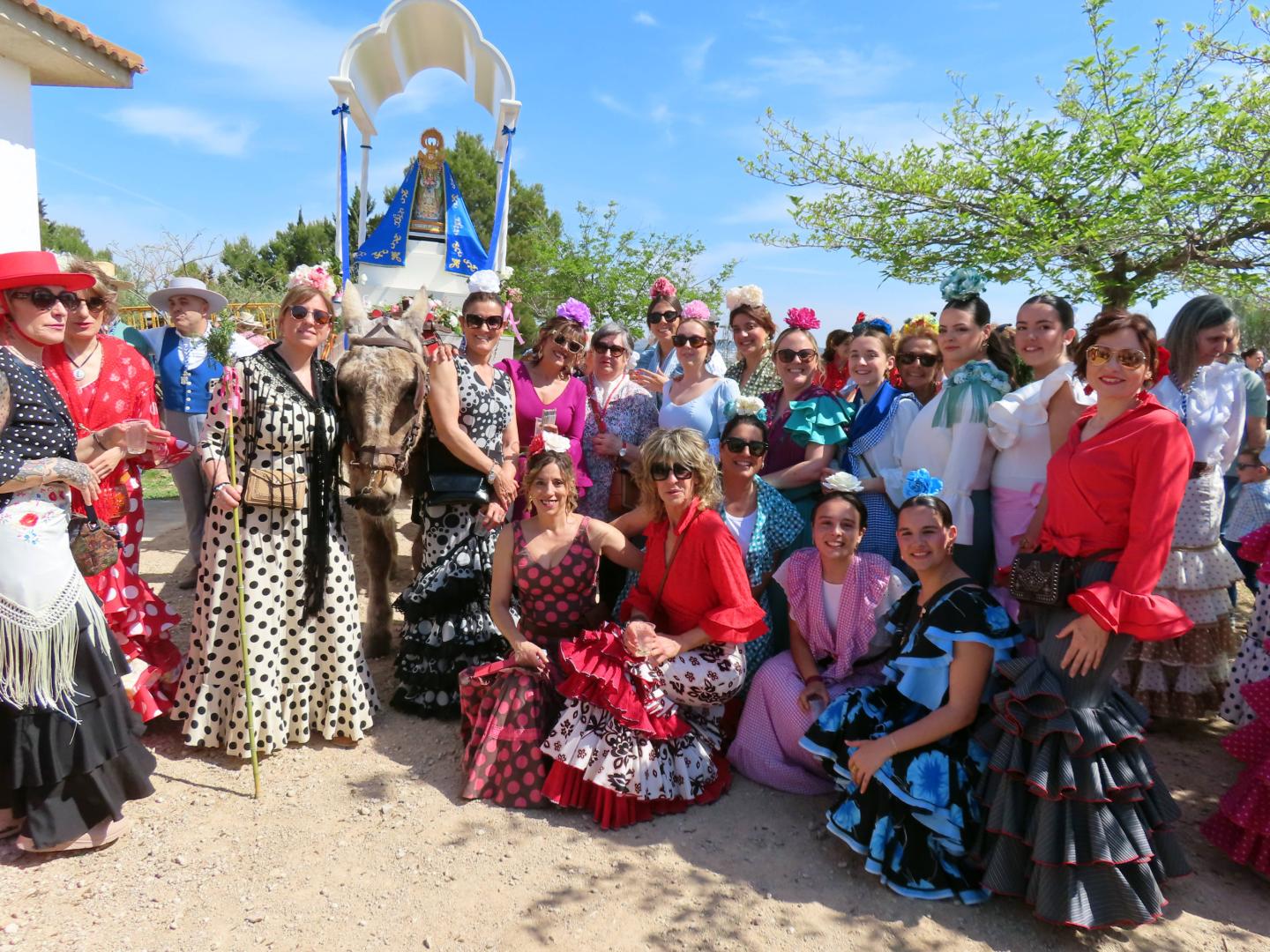 Imagen de algunos de los asistentes a la Concentración Rociera de Murchante