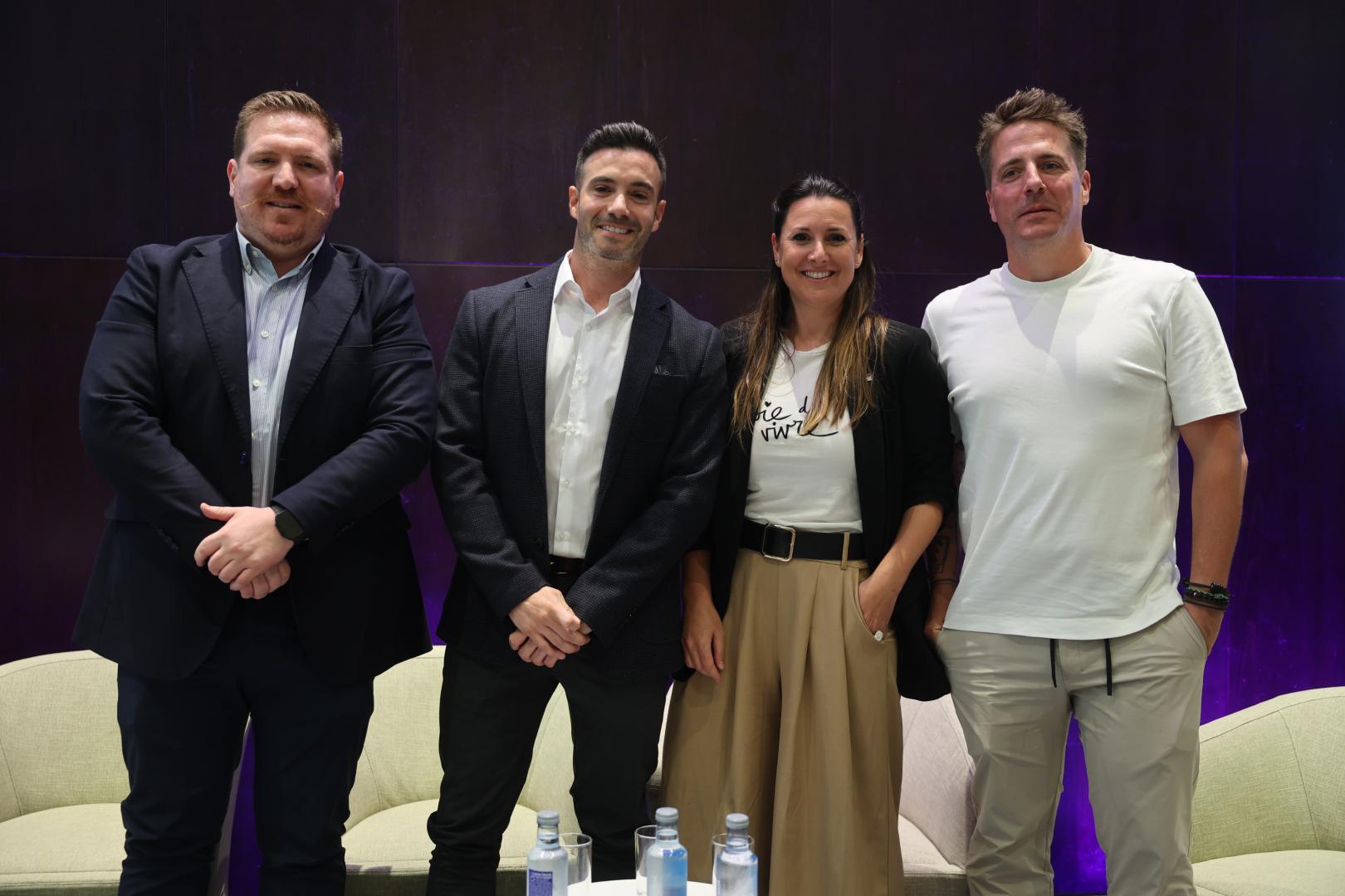 Carlos Romano (Urzante), Mikel Bilbao (Makro Pamplona), Sara Nahum ('Diario de Navarra') y José Ramón Larráyoz (Grupo Crealia)