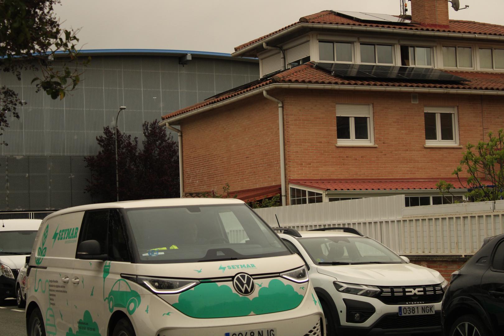 Seymar tiene amplia experiencia en instalaciones fotovoltaicas