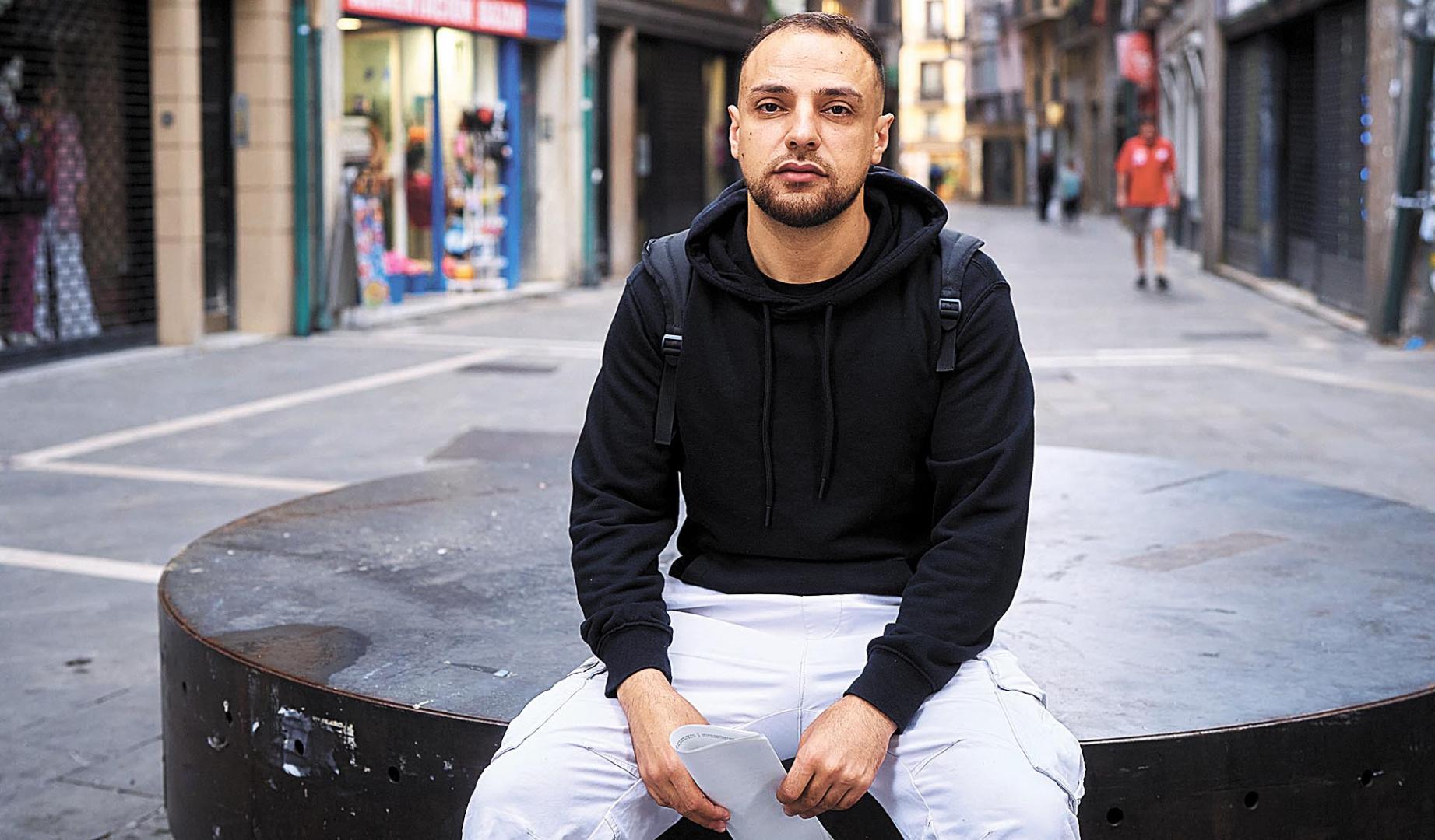 Khalid es marroquí y ya ha aprendido a hablar castellano