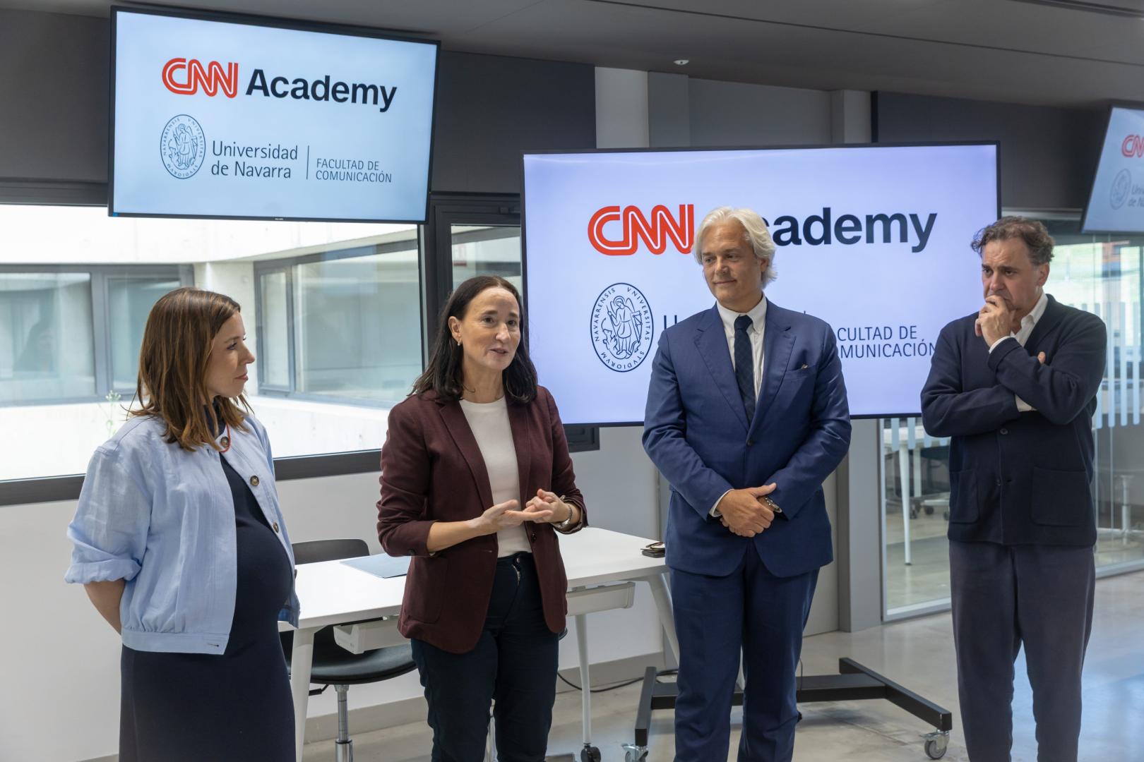 María Jiménez, Charo Sádaba, Sebastian Laver y Francho Barón
