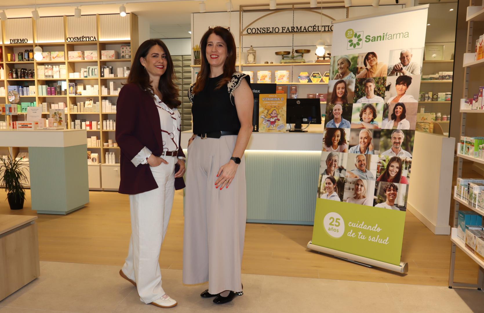 Esther Villanueva Heras, presidenta de Sanifarma, y Beatriz Pío, gerente de Sanifarma