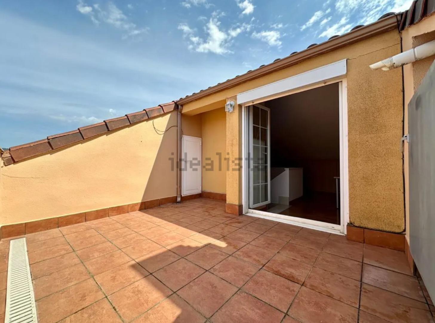 Terraza solárium de la bajocubierta