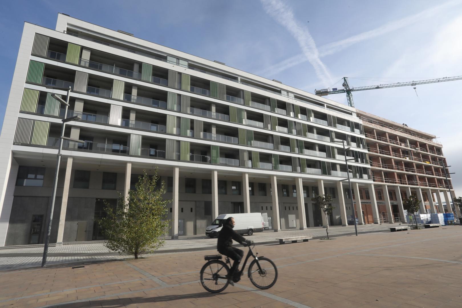 La plaza Xabier Mina es uno de los escenarios que se han movilizado contra las construcciones