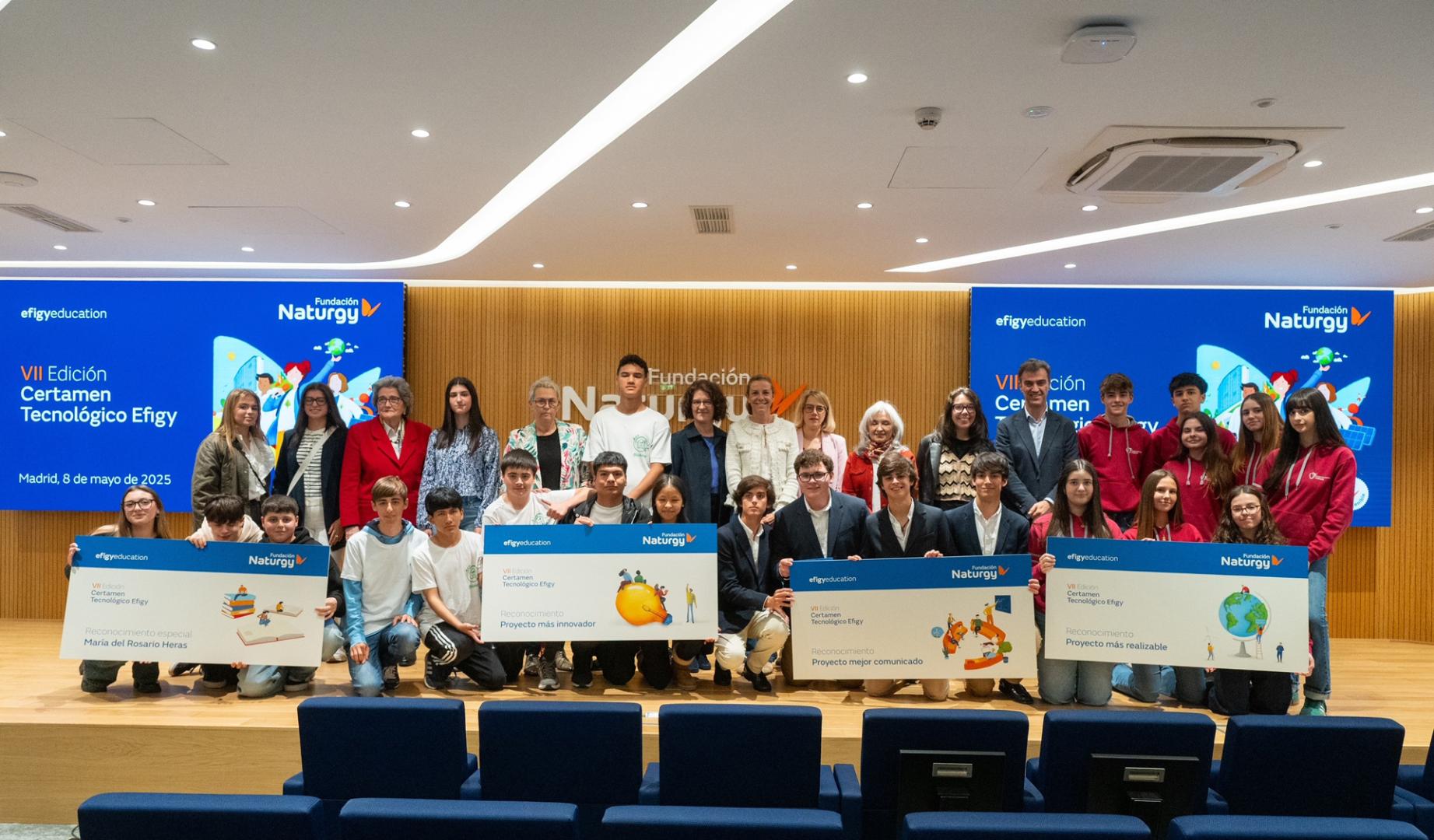 Doce centros educativos de toda España compiten en Valencia por ser reconocidos en los premios Efigy como el mejor proyecto para la transición energética