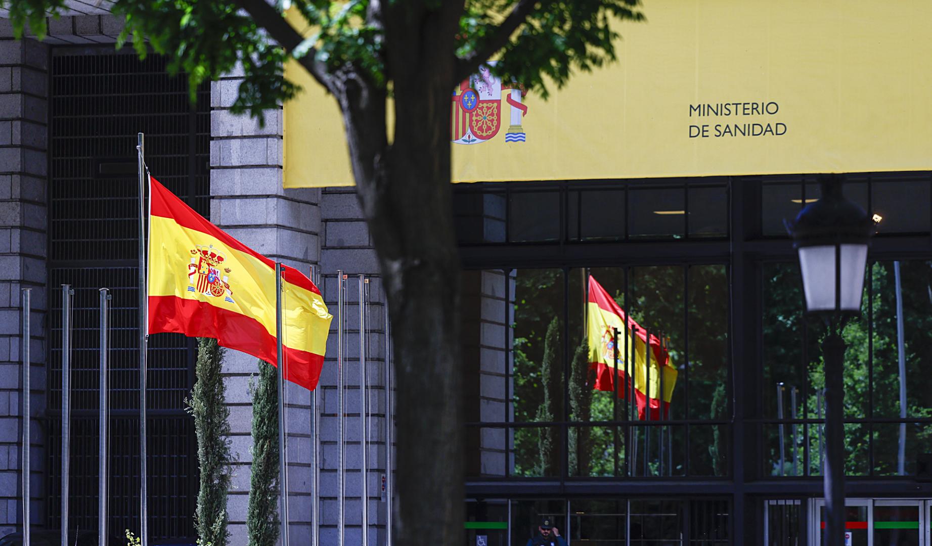Entrada del Ministerio de Sanidad, este martes 5 de mayo