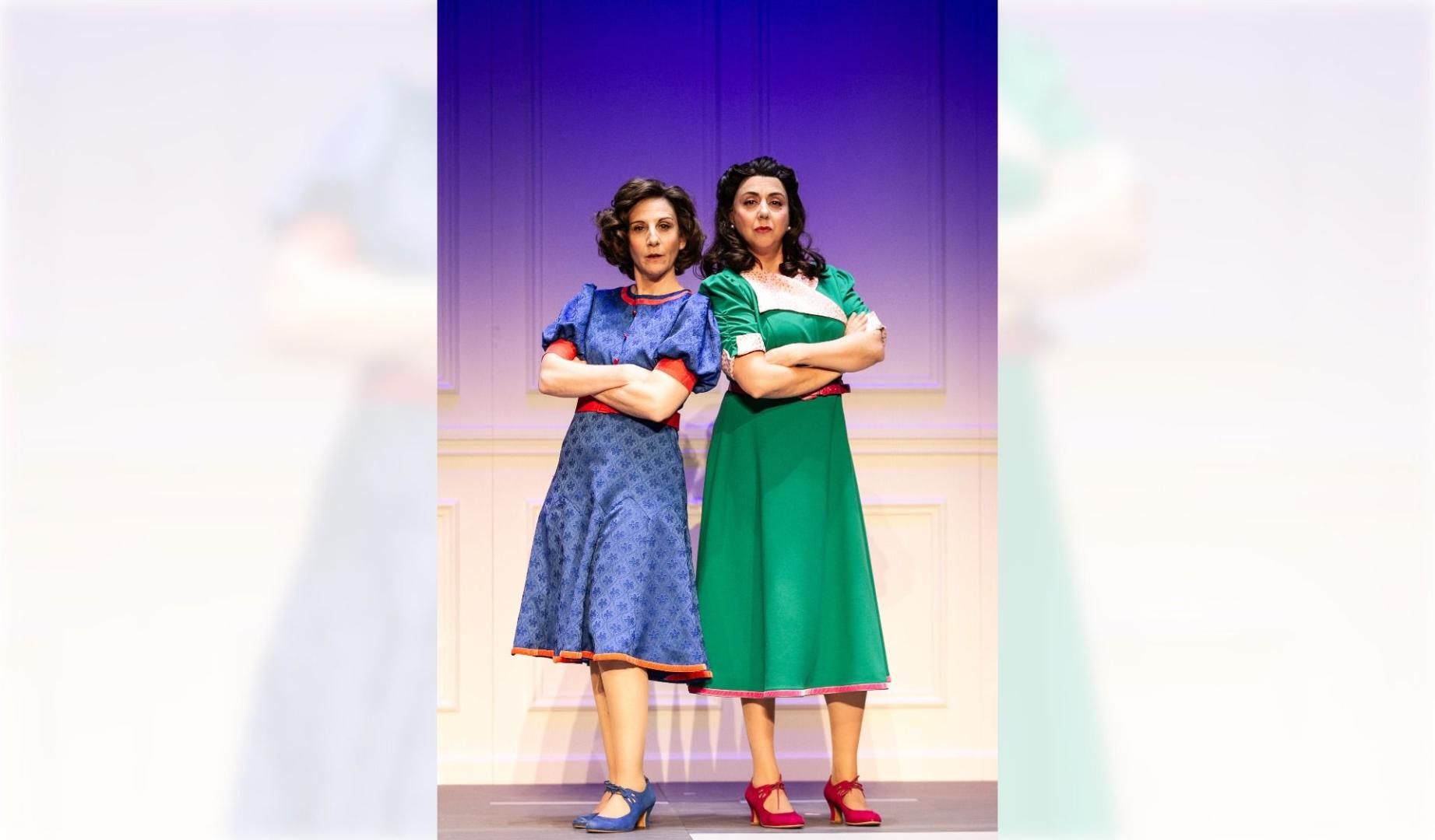 Malena Alterio (izquierda) y Carmen Ruiz intepretan a las amigas Aurora y Blanca