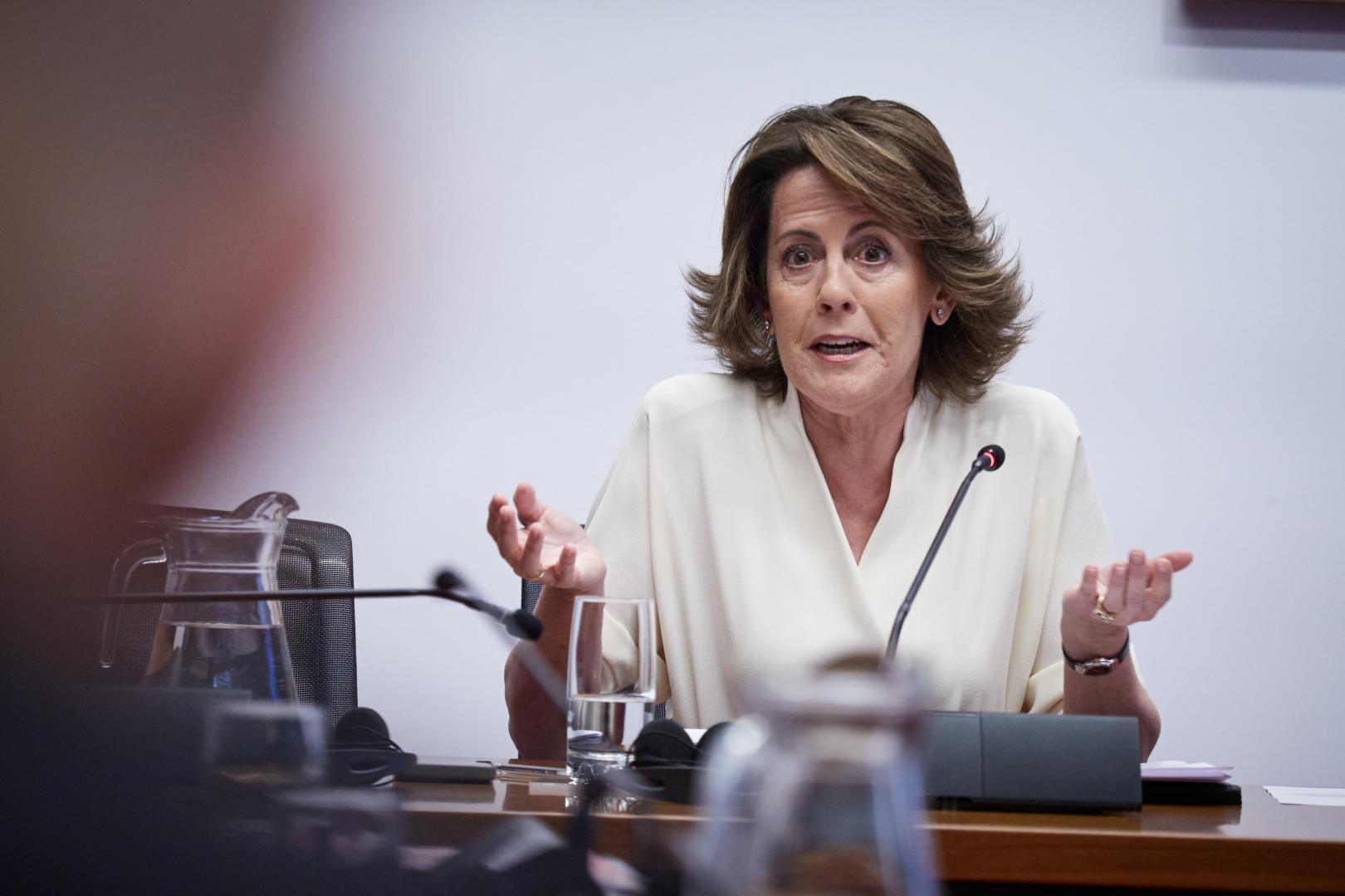 La expresidenta del Gobierno de Navarra Yolanda Barcina, comparece ante la Comisión de Investigación sobre adjudicaciones públicas, en el Parlamento de Navarra.