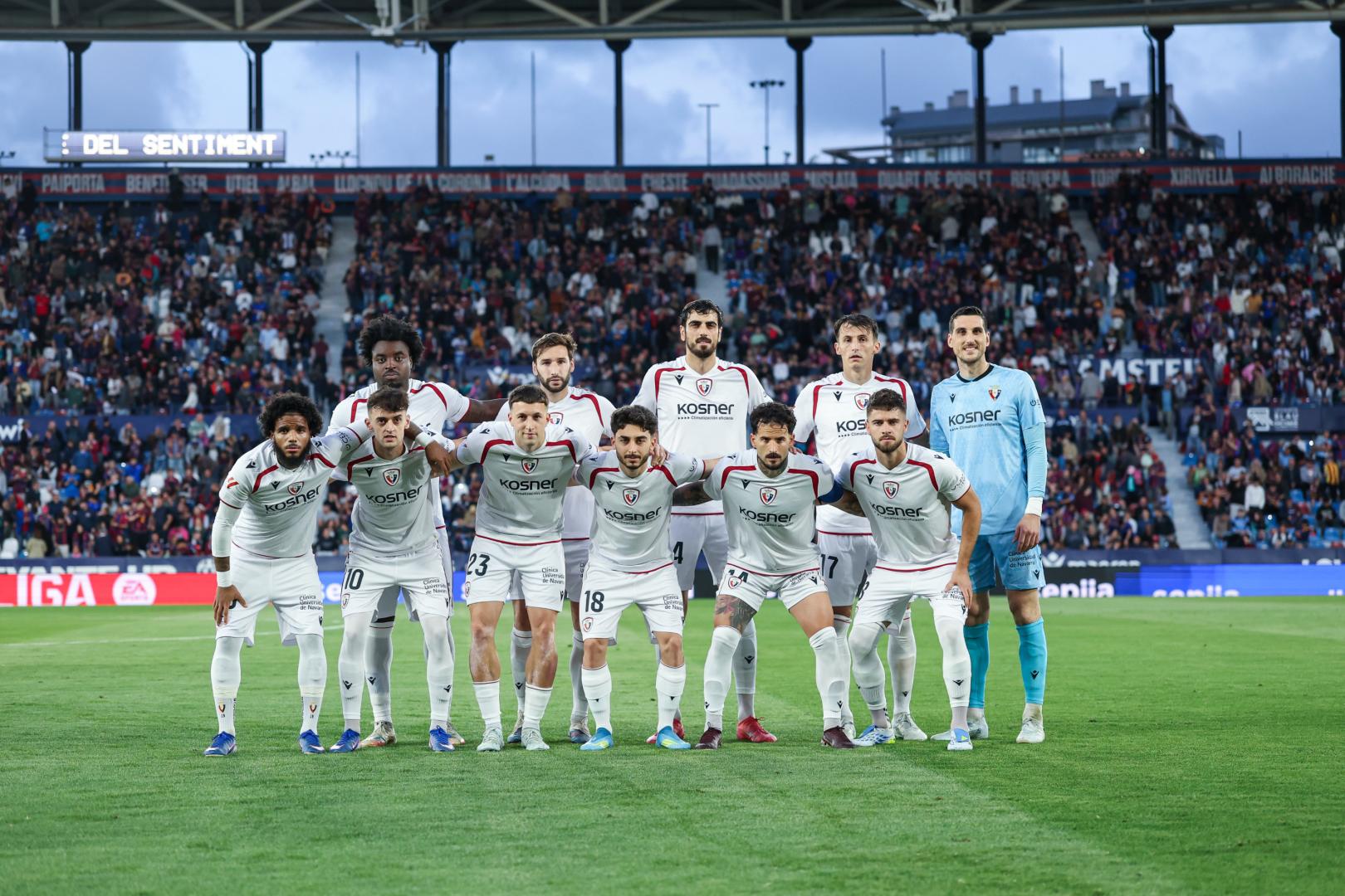 El once de Osasuna contra el Levante.
