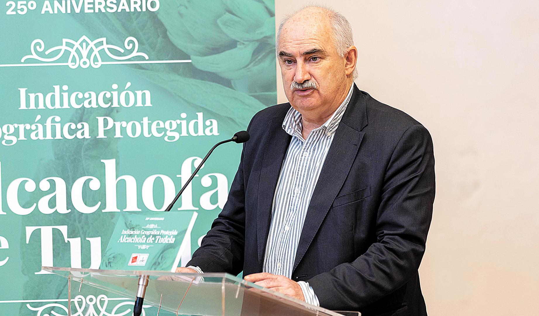 El consejero José Mª Aierdi, en el acto de celebración del 25 aniversario de la IGP Alcachofa de Tudela
