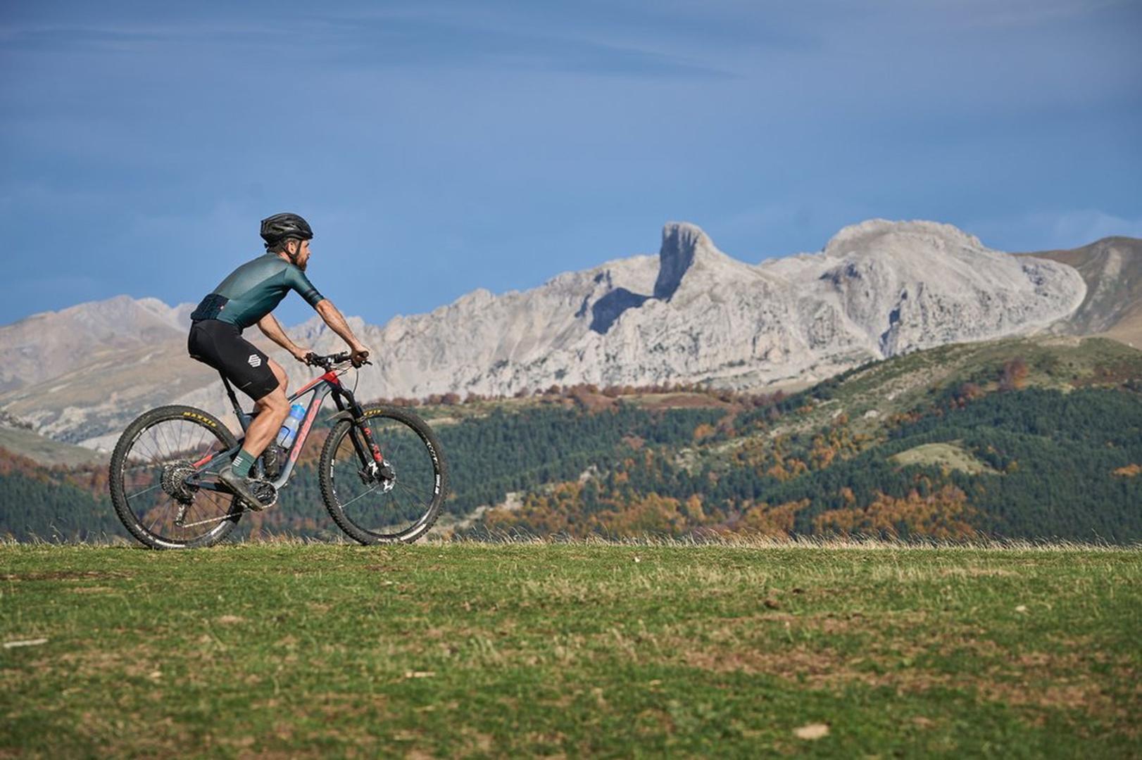 Larra Belagua Bike, rutas para bicicleta de montaña BTT en el valle de Roncal