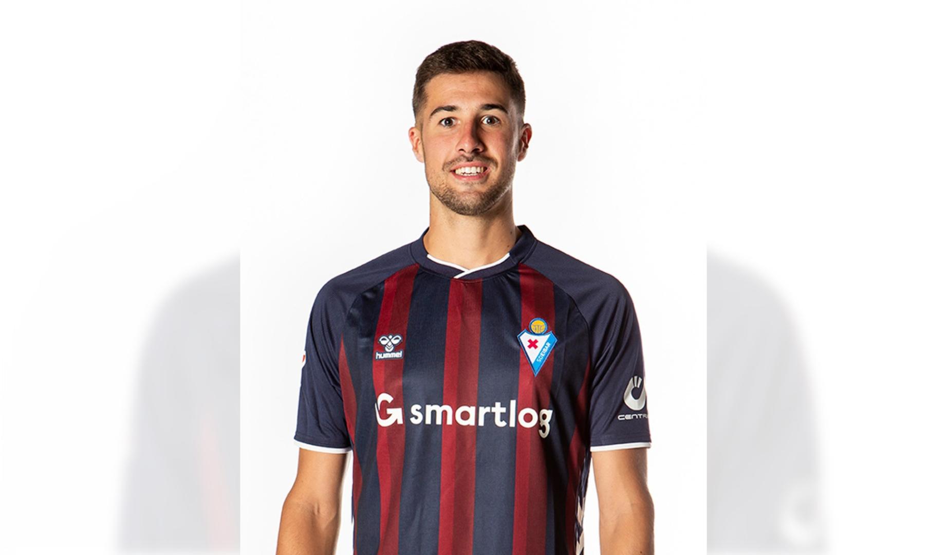 El delantero navarro del Eibar, Javi Martón