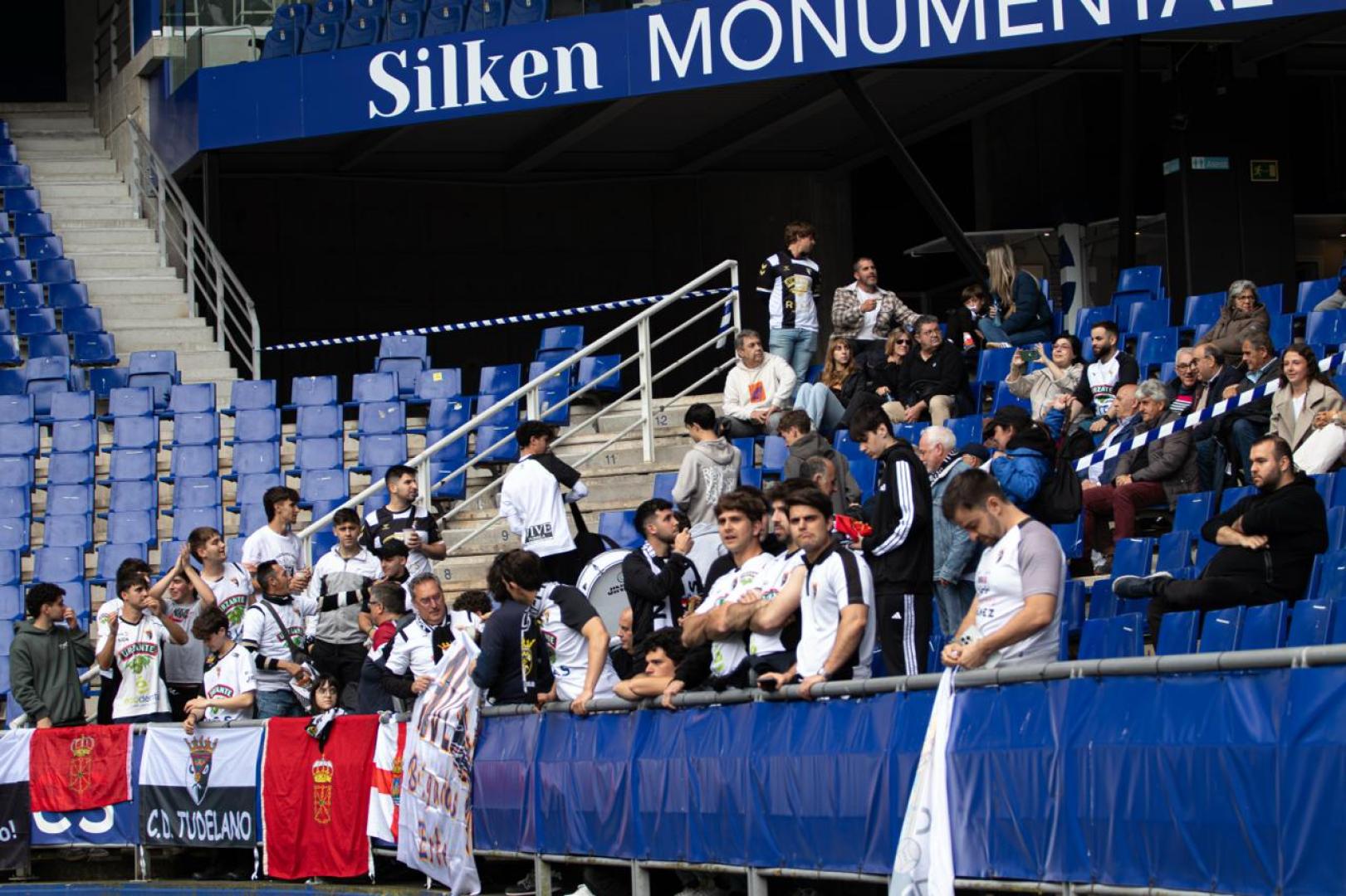 El Tudelano subvencionó un autobús para que la afición ribera se desplazara al Carlos Tartiere