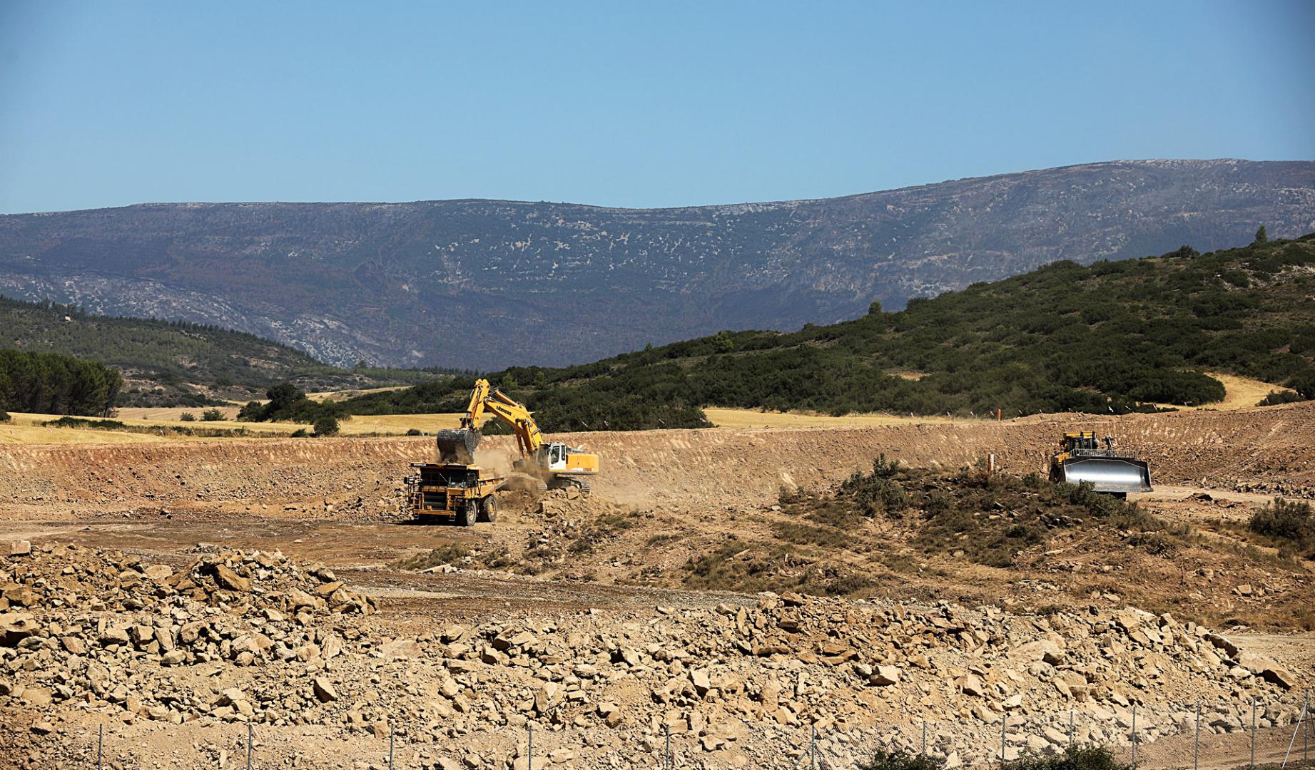 Movimientos de tierra realizados por Geoalcali en 2022 en Undués de Lerda (Zaragoza)