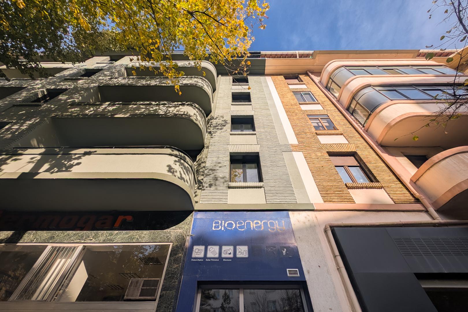 Local con gran visibilidad en pleno centro de Pamplona