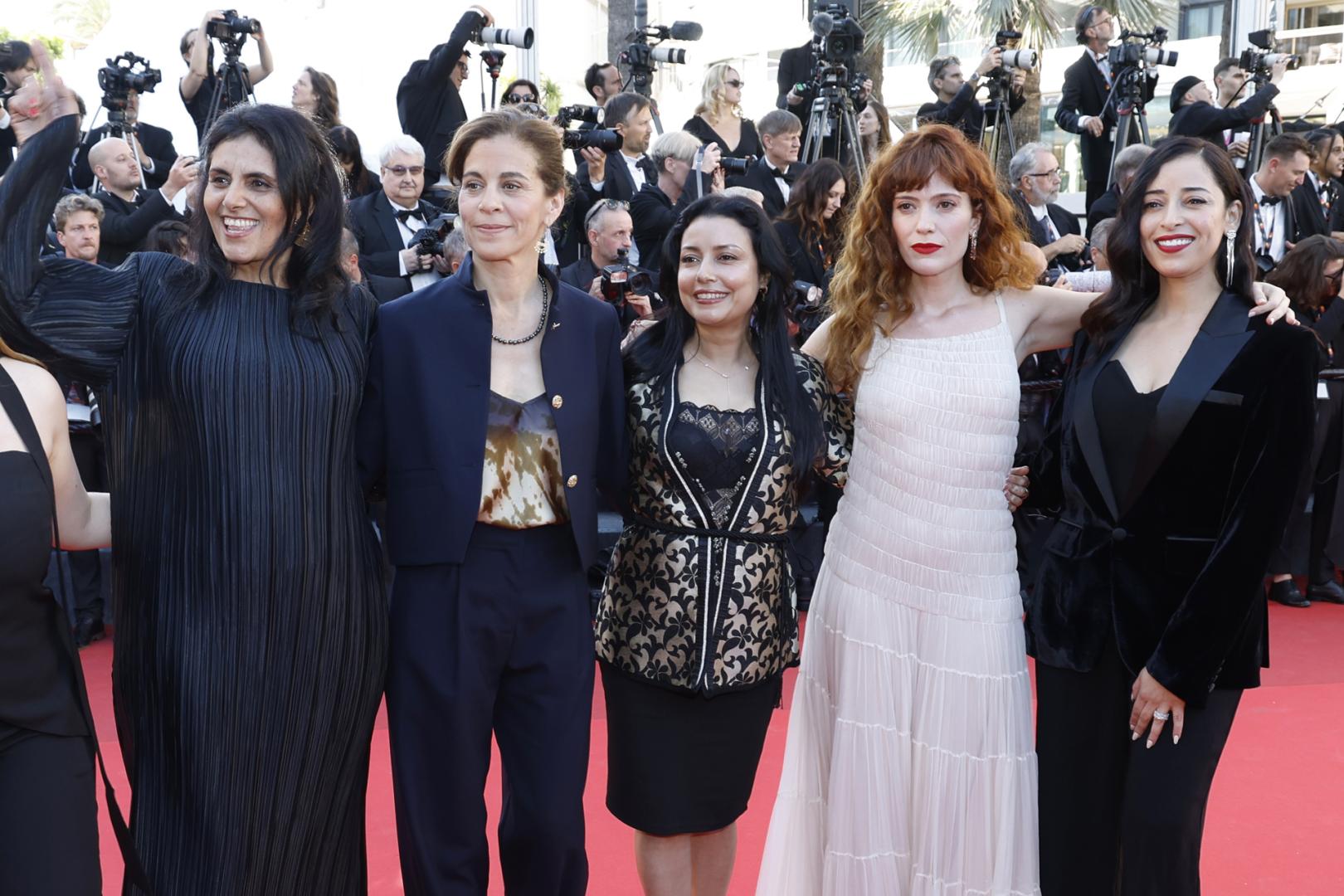 Fatima Atif, Laila Marrakchi, Hajar Graigaa, Itsaso Arana y Nisrin Erradi, el domingo en Cannes