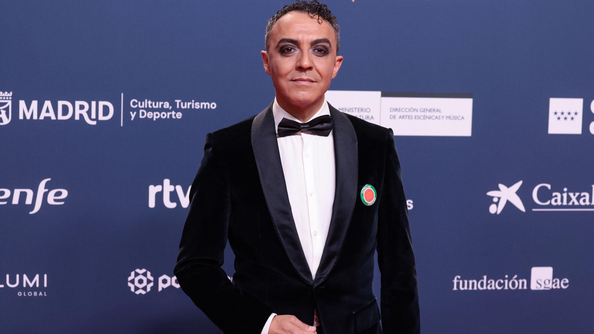 El actor Ángel Ruiz posa a su llegada a la gala de la cuarta edición de los Premios Talía