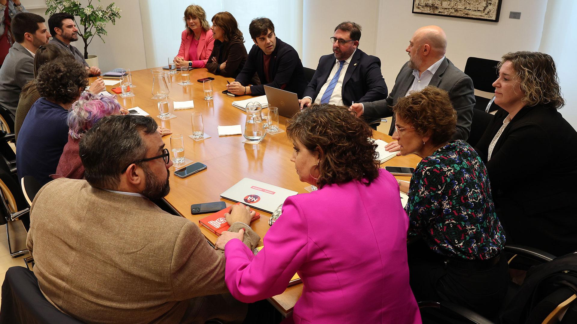 Reunión del tripartito para afrontar la crisis de la semana pasada
