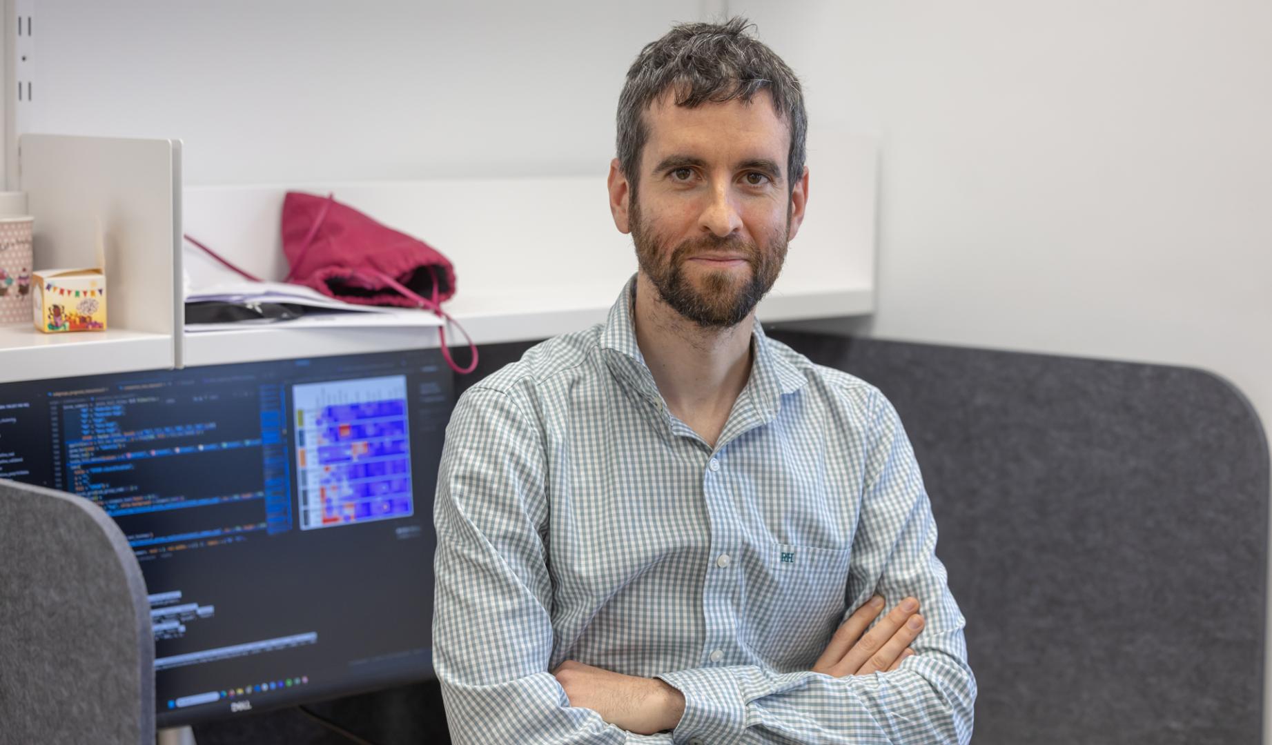 Carlos Ruiz Arenas autor principal sobre una nueva herramienta bioinformática que permite diagnosticar enfermedades raras reutilizando datos genéticos ya existentes