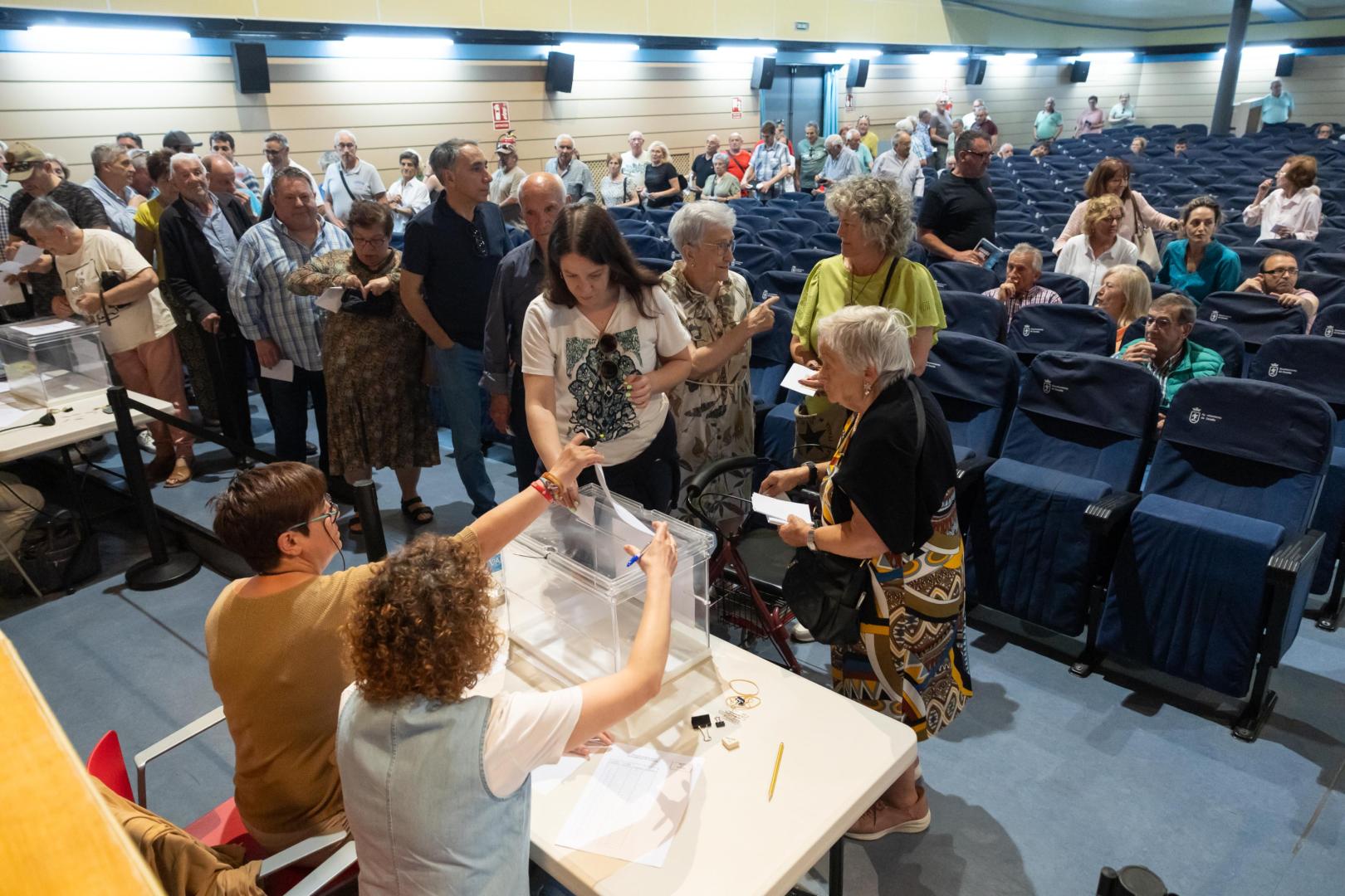 A: BLANCA ALDANONDOF: 29/05/2025P: L: CORELLAT: LA COMUNIDAD DE REGANTES DE CORELLA CONVOCA UNA VOTACION PARA DECIDIR SI EL MUNICIPIO ENTRA A FORMAR PARTE DE LA SEGUNDA FASE DEL CANAL DE NAVARRA