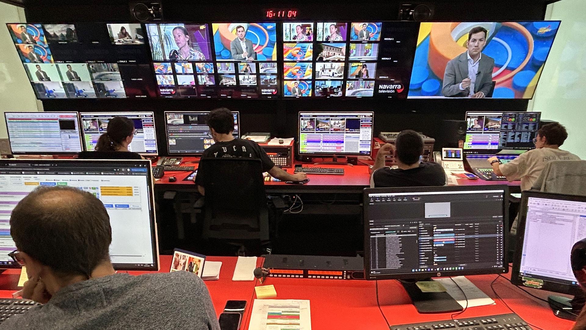 Sala de realización de Navarra Televisión