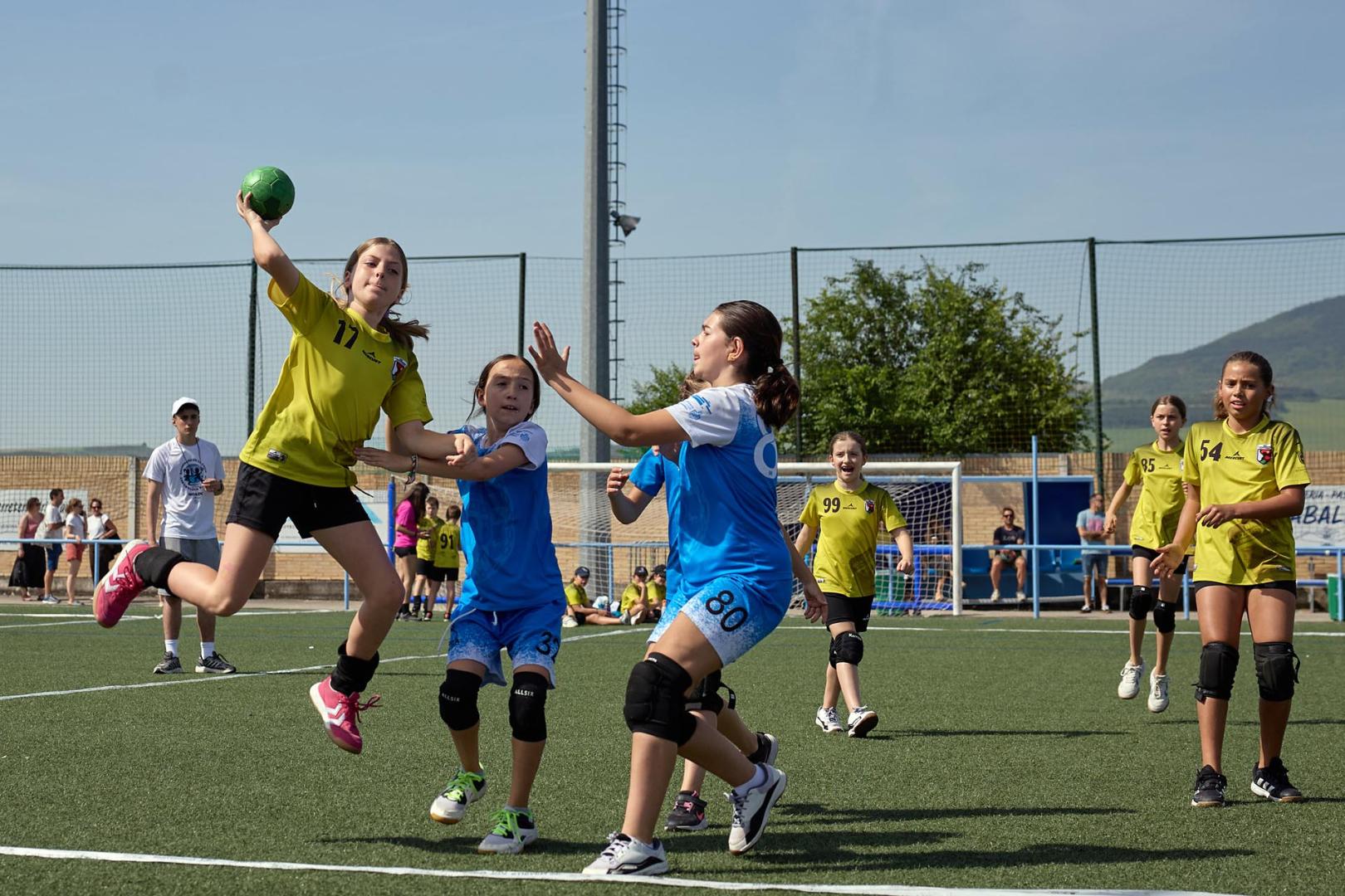 Imágenes de la Fiesta del balonmano en Noáin, Navarra