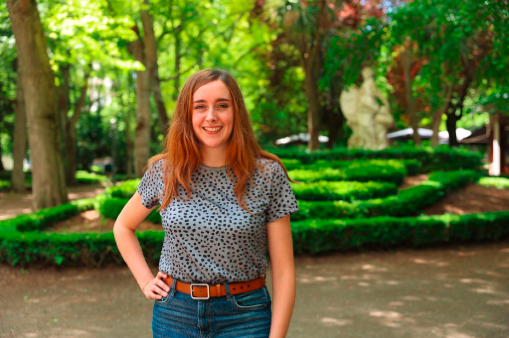 Leire San Martín, fotografiada esta semana en la Taconera de Pamplona. Donde hoy hay jardines eran hace cuatro y cinco siglos campos, lugares donde se llevaban a cabo ejecuciones