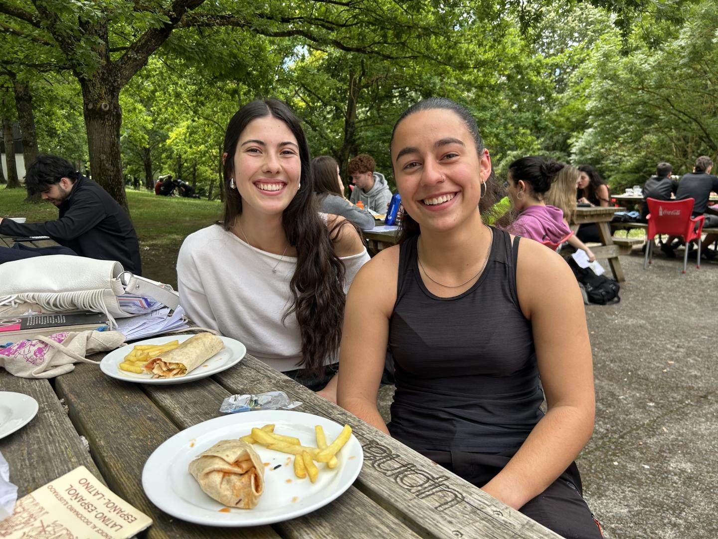 Idoia Miranda Martínez  y Laida Garciandía Pazos