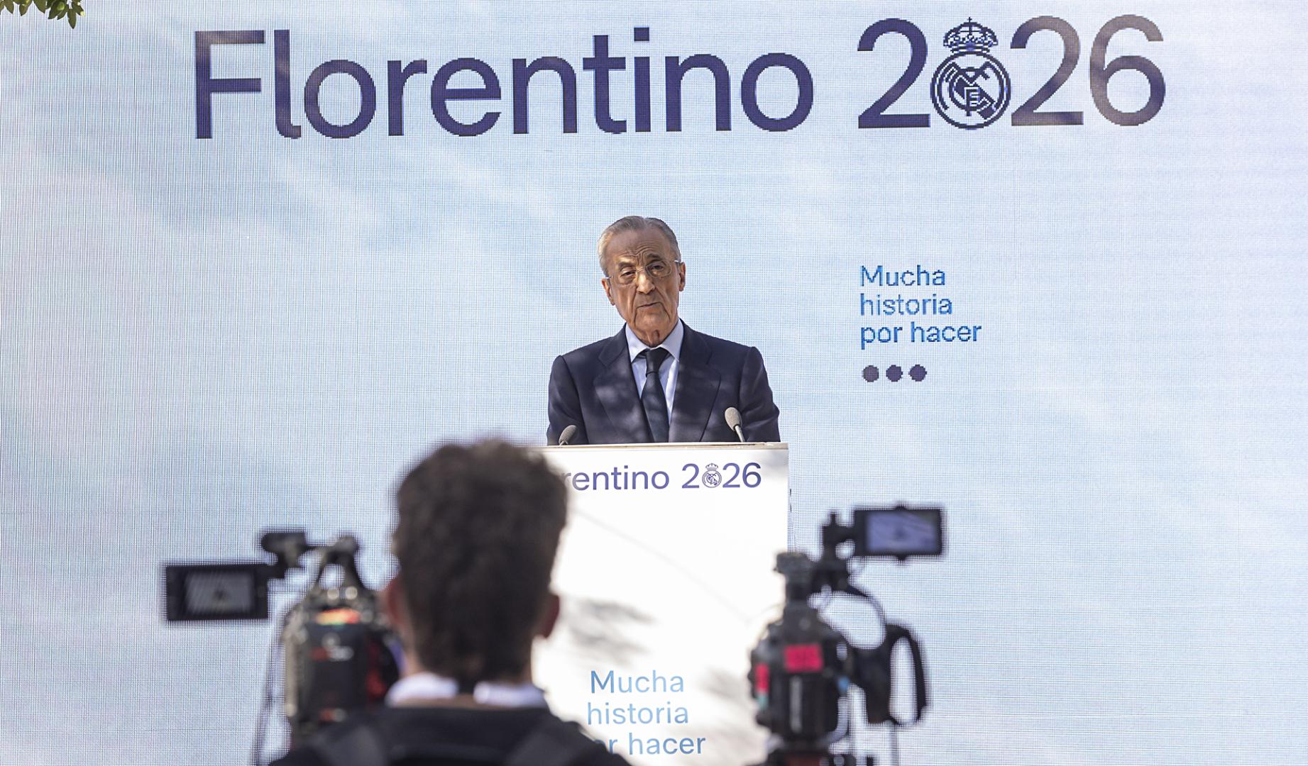 Florentino Pérez, candidato a la presidencia del Real Madrid, participa en un acto con socios y peñas de la provincia de Toledo