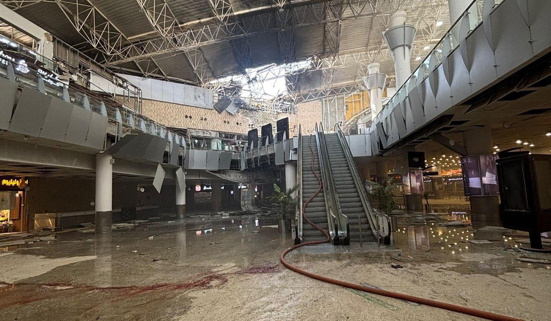 Daños en la terminal del Aeropuerto de Kuwait