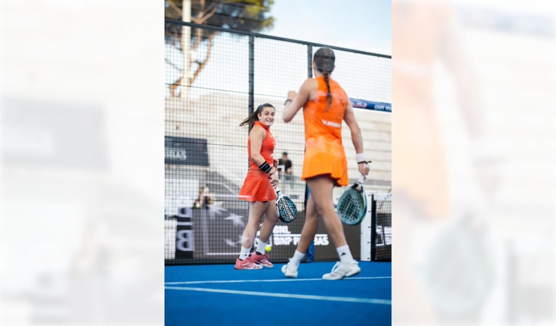 Martina Calvo y Marta Ortega celebran el triunfo en octavos del Major de Roma