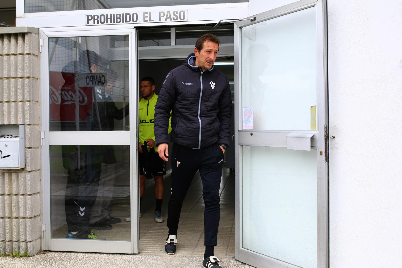 Luis Miguel Ramis, en un entrenamiento con el Albacete en Tajonar en 2019