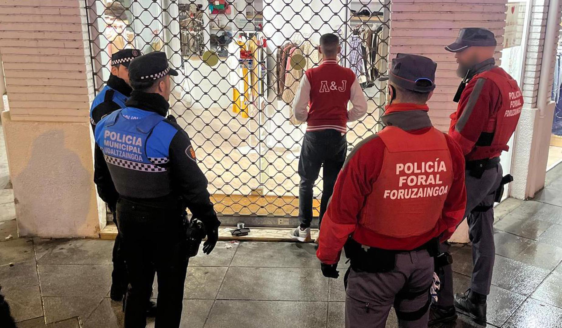 Policía Foral y Policía Municipal en un dispositivo conjunto