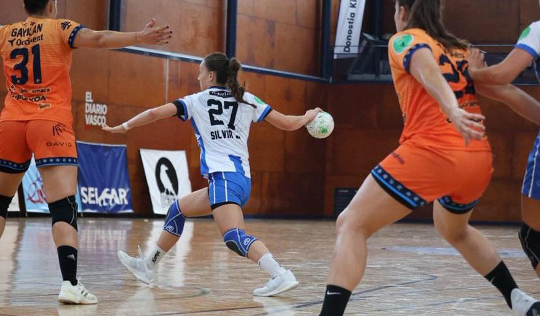 La txantreana Silvia Gil Muñoz vestirá la próxima campaña la camiseta del CICAR Lanzarote Ciudad de Arrecife