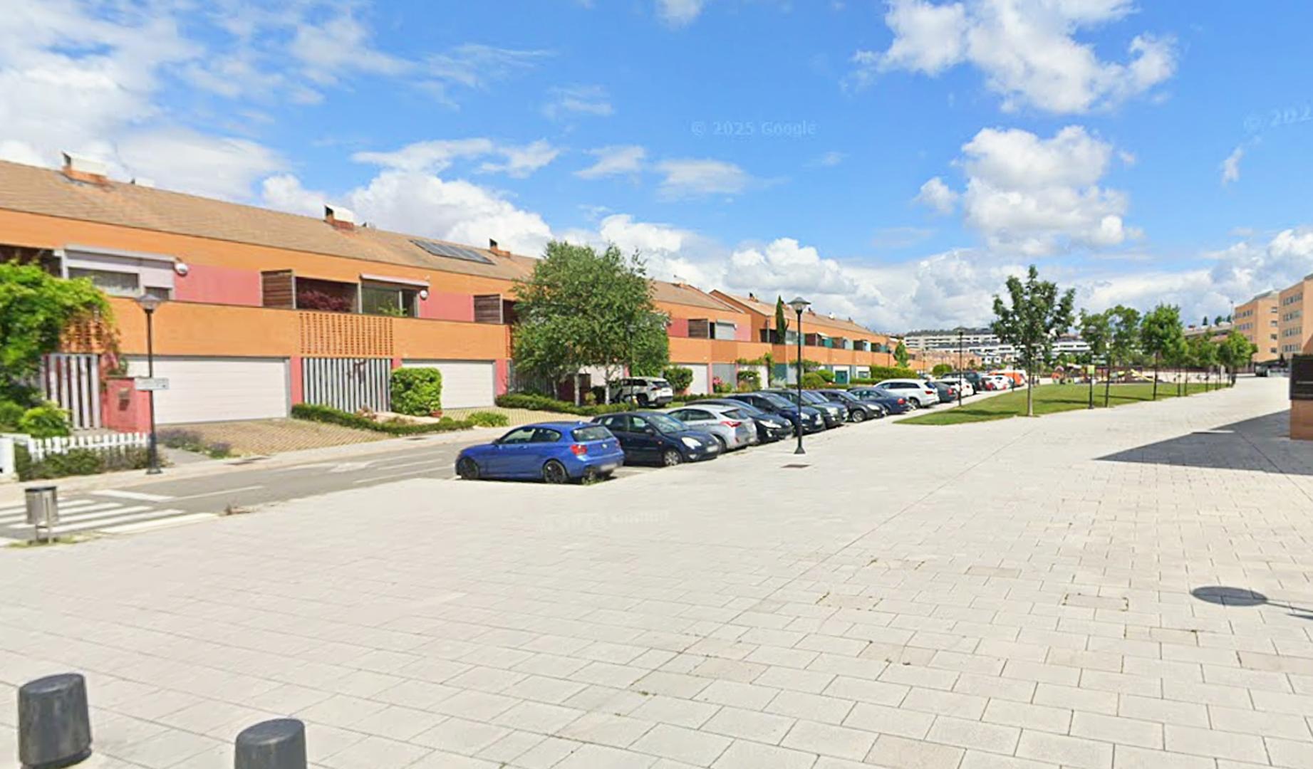 Viviendas en la calle Paseo Santxiki de Mutilva