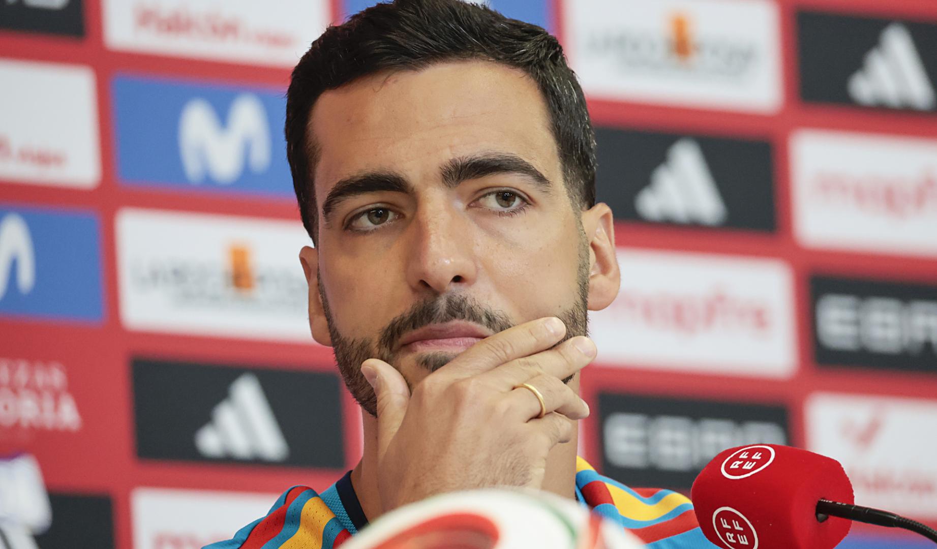 El navarro Mikel Merino durante la rueda de prensa de este martes, 16 de junio, posterior al empate contra Cabo Verde